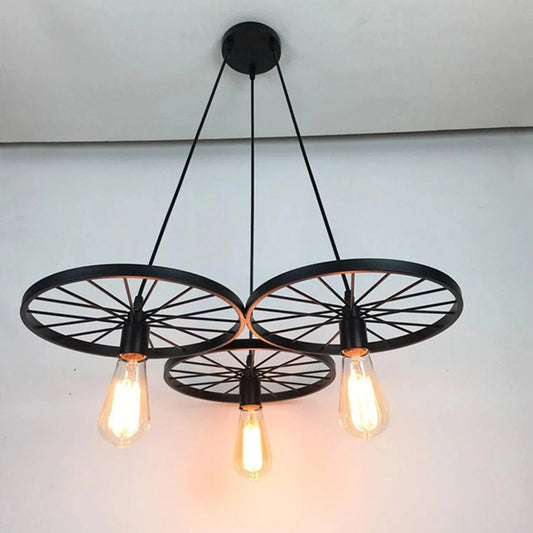 plafonnier industriel 3 lampes
lustre roue de chariot
lampe suspendue vintage
e27 ampoule