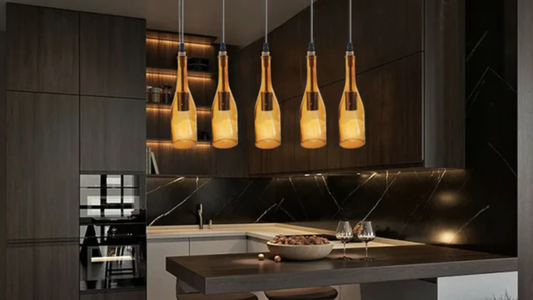 Petite cuisine : idées d'éclairage et lampes pour gagner de la place