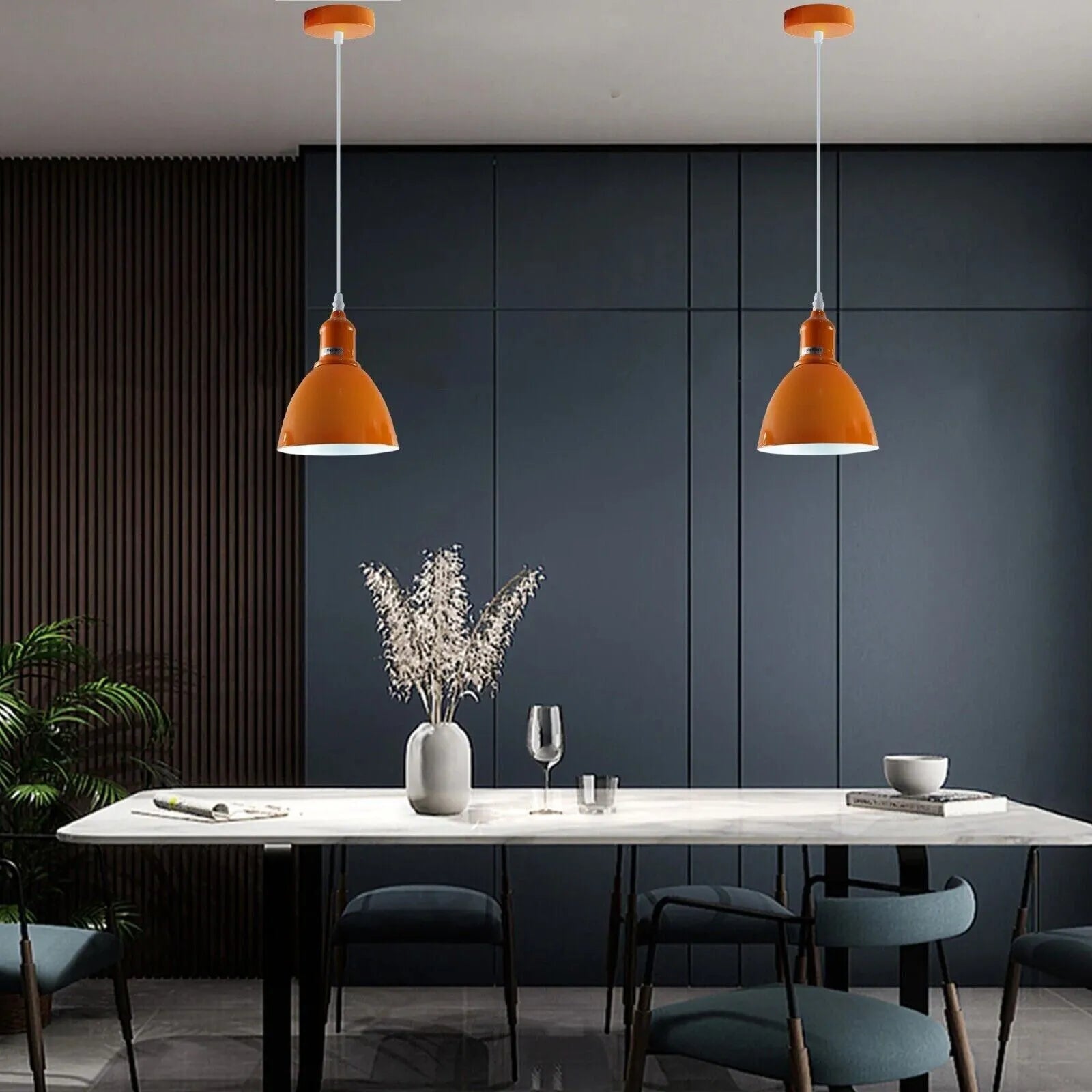 lampe suspendue noire
plafonnier salon
plafonnier cuisine
lustre chambre adulte
lustre salon                          