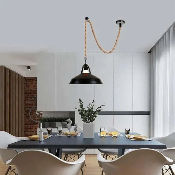 Cuisine moderne avec suspension industrielle noire ledsone
