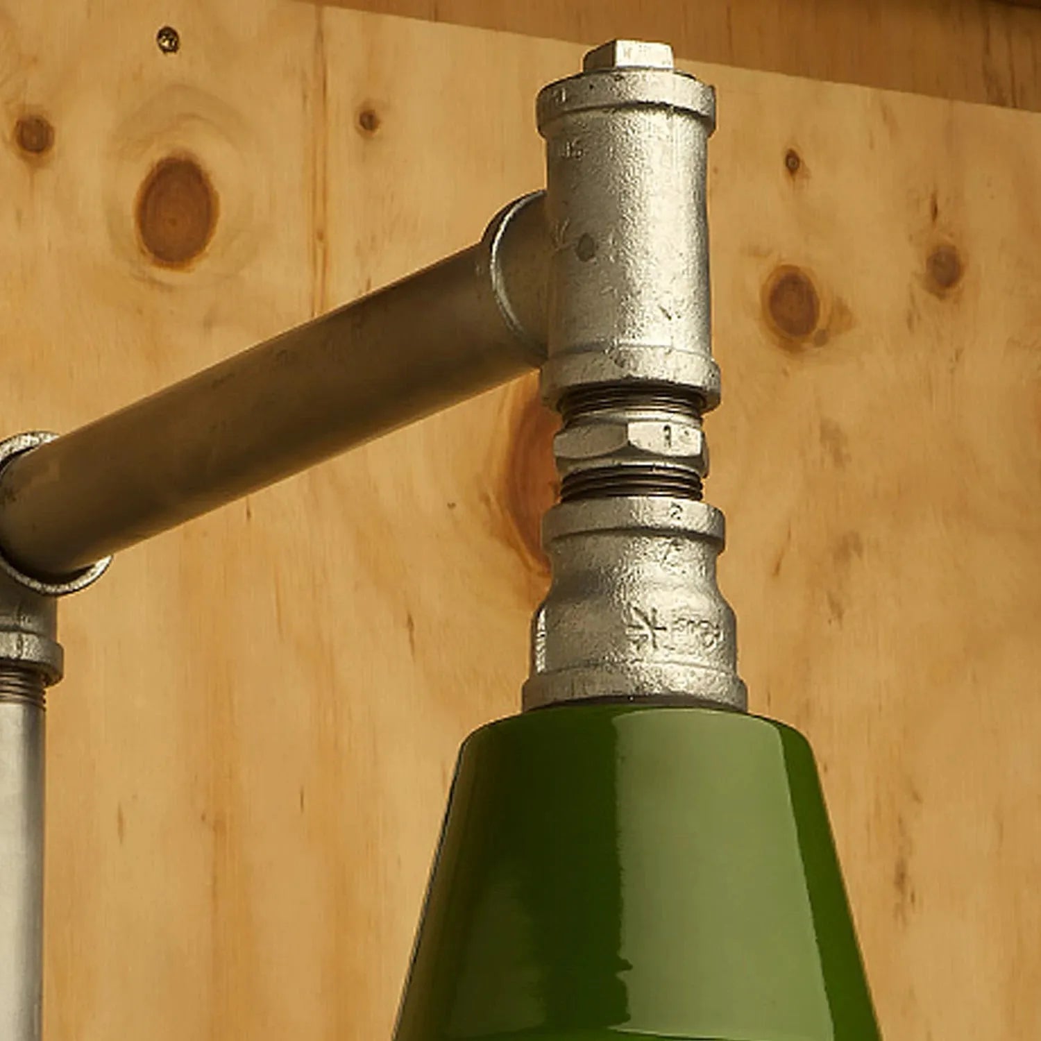 Pipe Fittings & Accessories