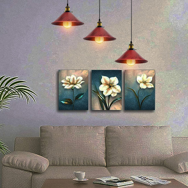 suspension luminaire à 3 têtes de style industriel et vintage se caractérise par ses trois abat-jours en forme de cône métallique d'une finition rouge rustique ou effet rouille