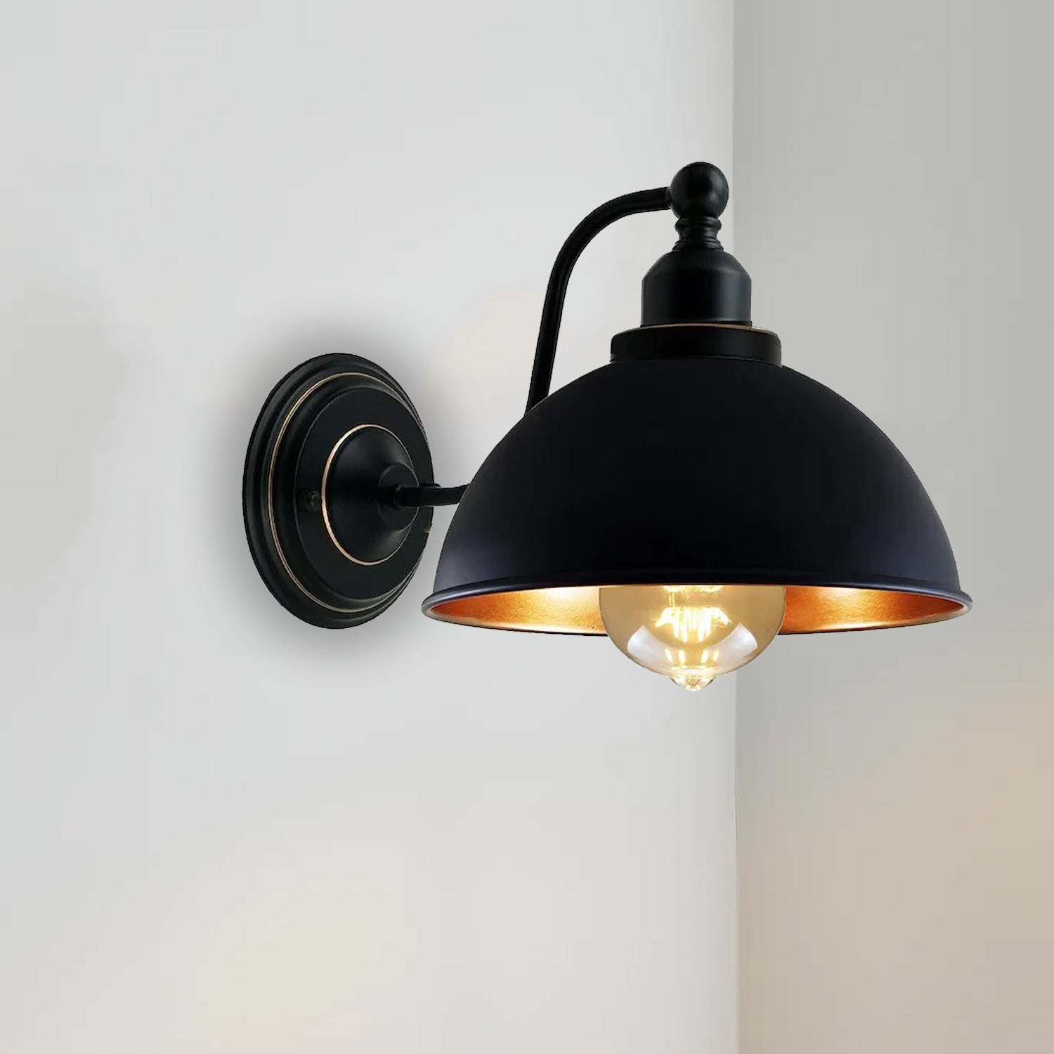 wall light lounge