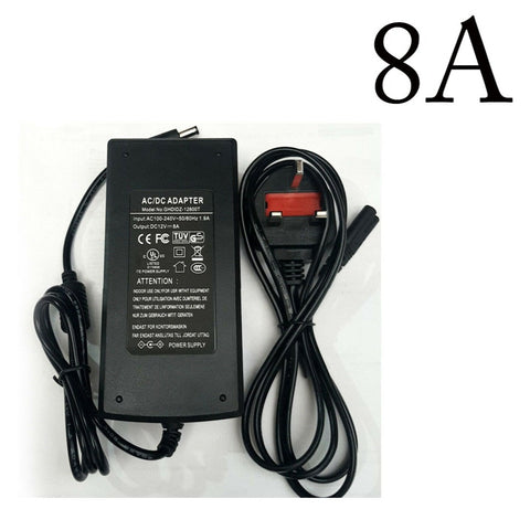 Adaptateur d'alimentation à découpage universel AC 100-240 V vers DC 12 V ~ 4090